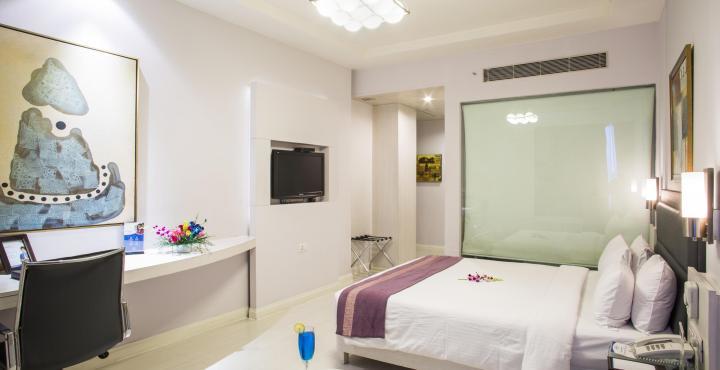 Sarovar Portico Naraina, Hotel Нью-Делі Екстер'єр фото